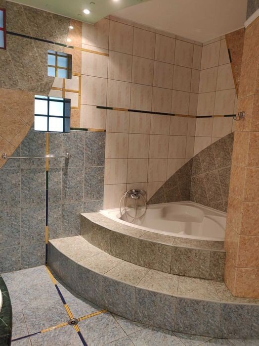 Аренда 3-комнатной квартиры 120 м², Большая Васильковская ул., 48