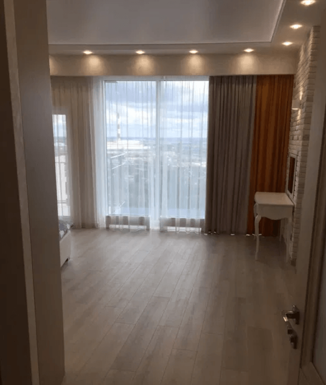 Оренда 2-кімнатної квартири 125 м², Буслівська вул., 12