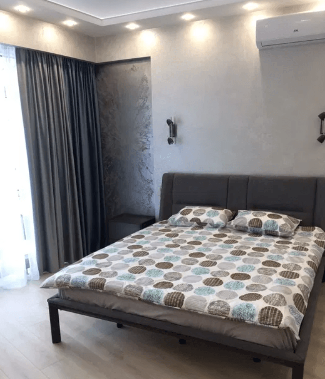 Оренда 2-кімнатної квартири 125 м², Буслівська вул., 12