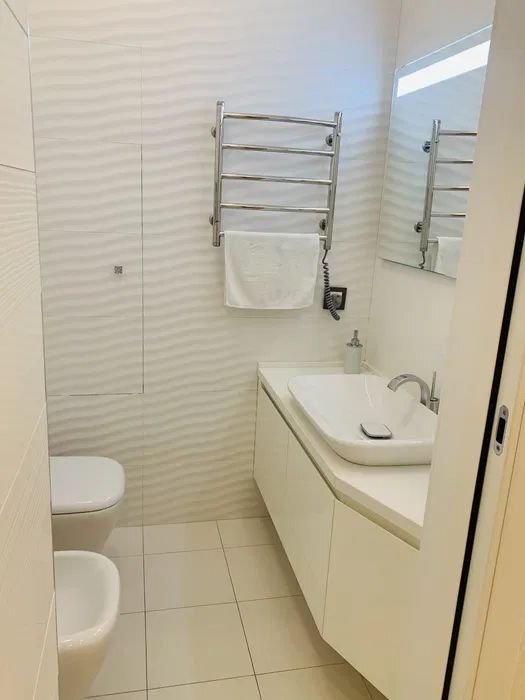 Аренда 2-комнатной квартиры 105 м², Леси Украинки бул., 7А