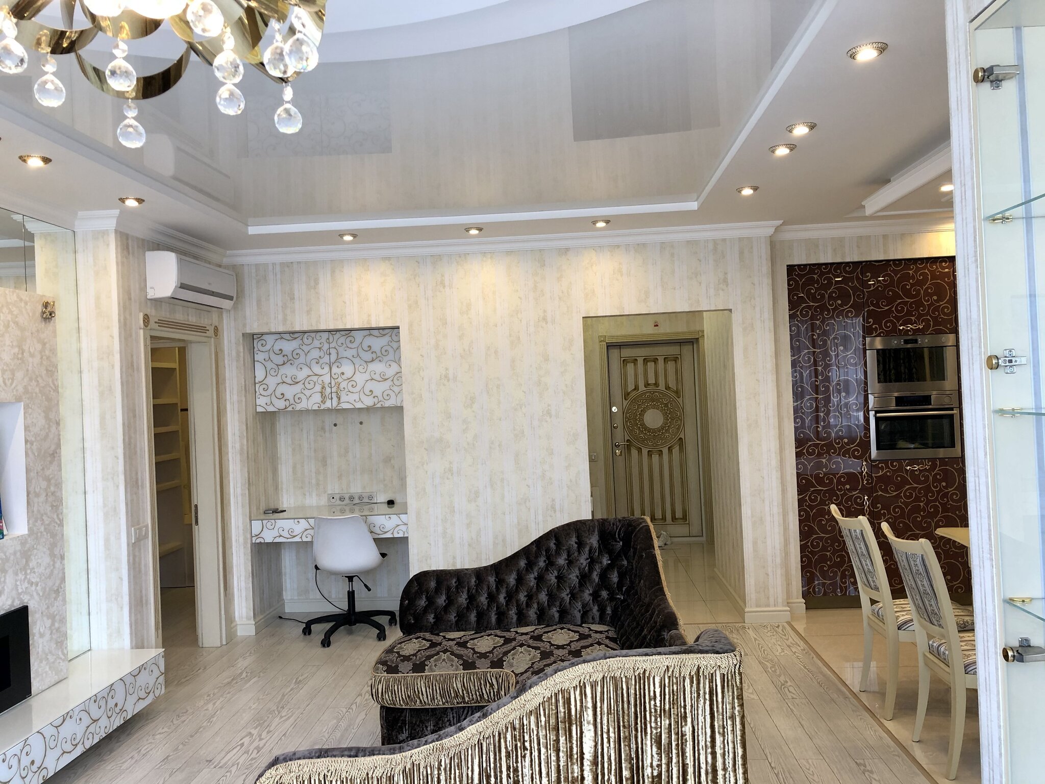 Аренда 1-комнатной квартиры 78 м², Вячеслава Черновола ул., 27