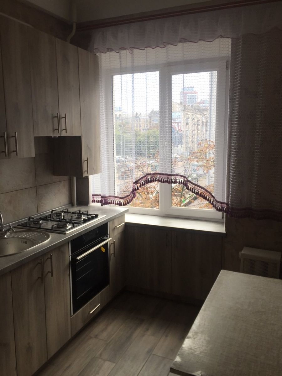 Аренда 2-комнатной квартиры 50 м², Большая Васильковская ул., 114