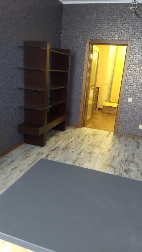 Оренда 4-кімнатної квартири 137 м², Дмитрівська вул., 69