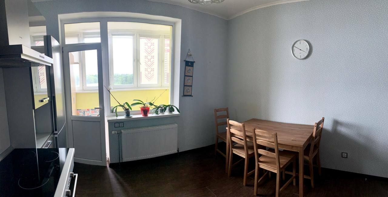 Аренда 1-комнатной квартиры 48 м², Академика Глушкова просп., 9В