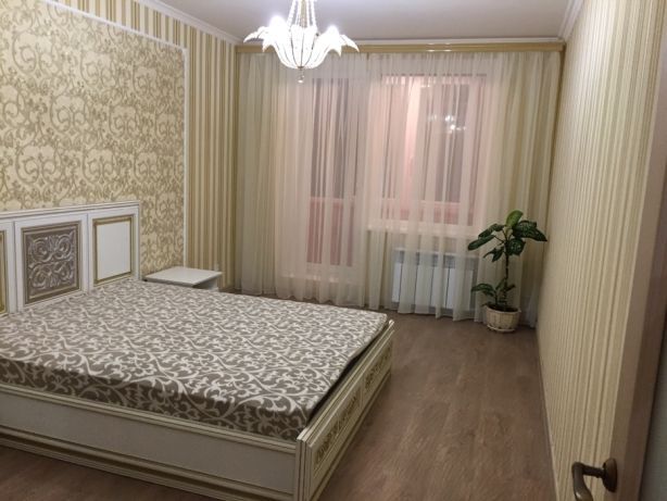 Оренда 3-кімнатної квартири 70 м², Валентинівська вул., 26