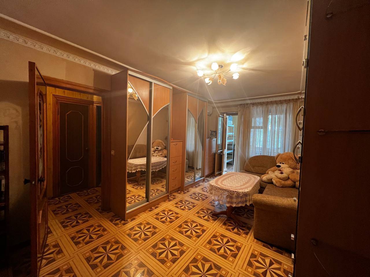 Продажа 3-комнатной квартиры 55 м², Космонавтов ул.