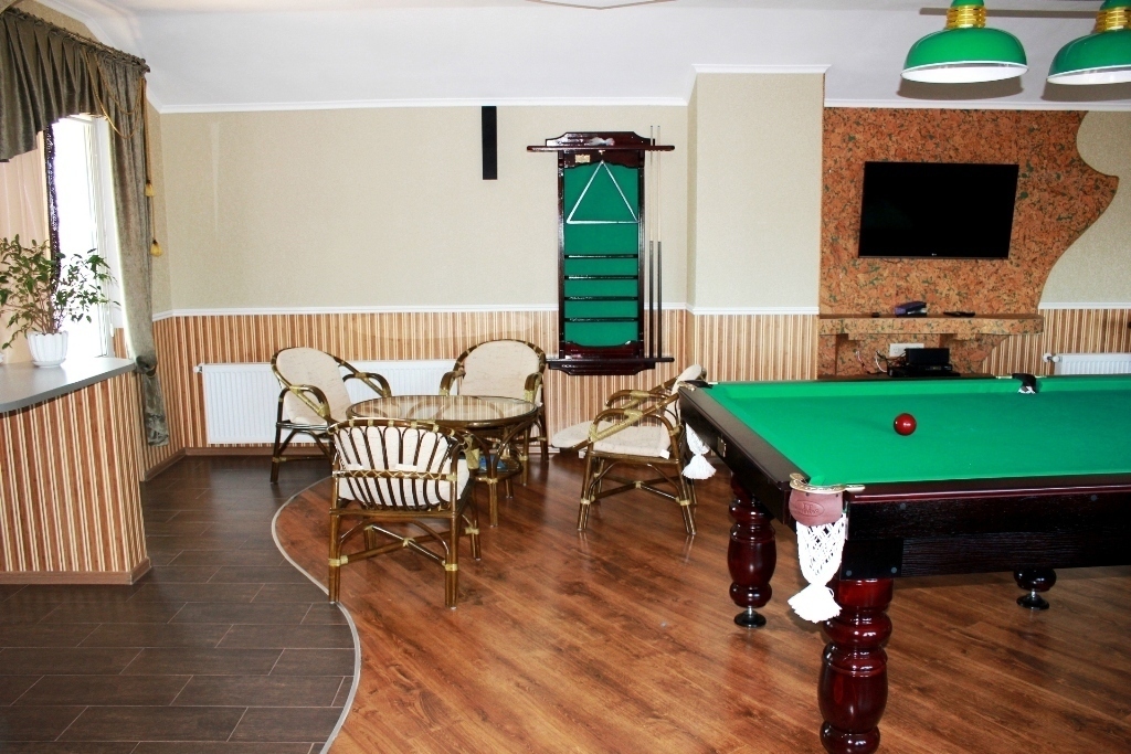 Будинок подобово 96 м², Київська вул.