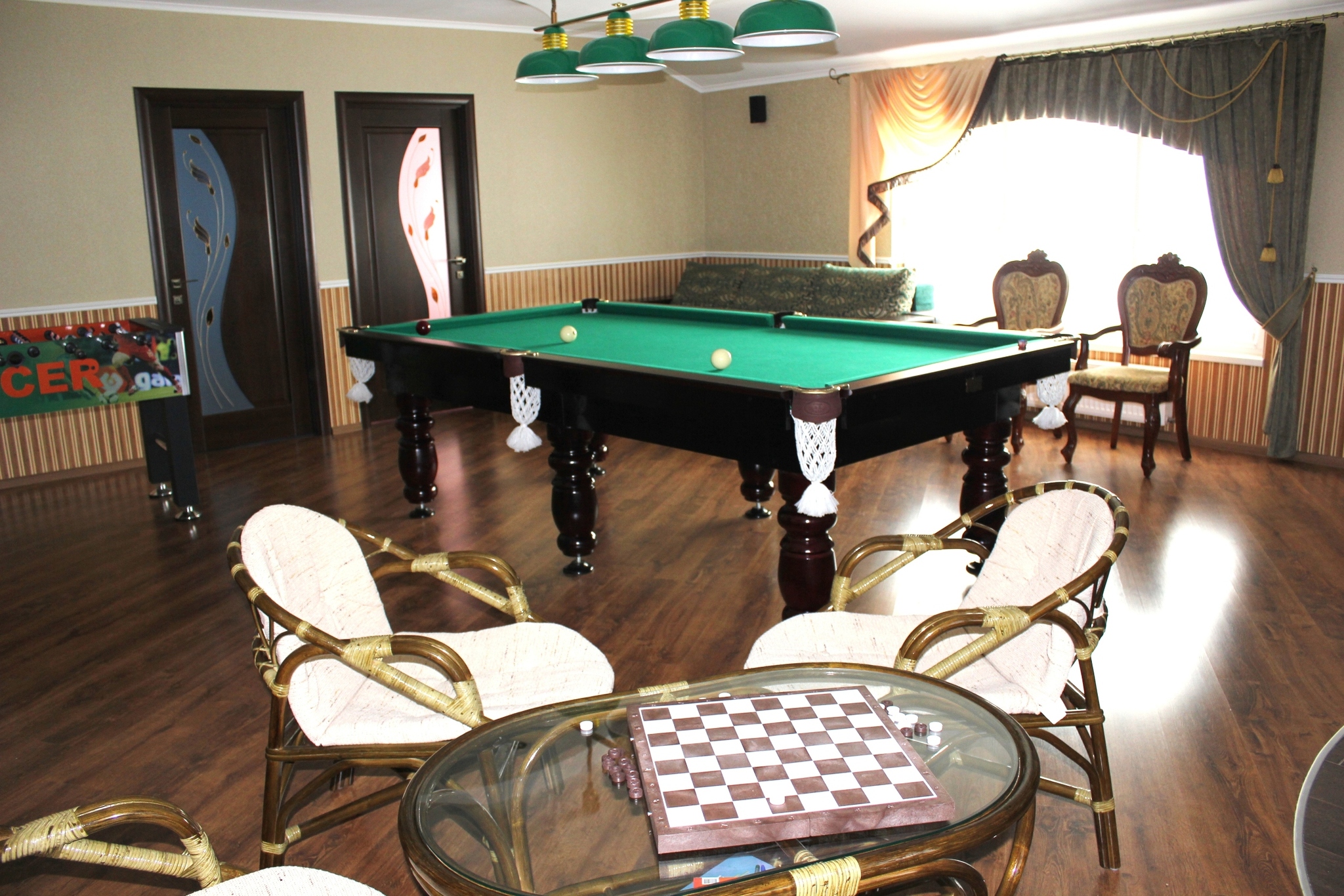 Будинок подобово 96 м², Київська вул.