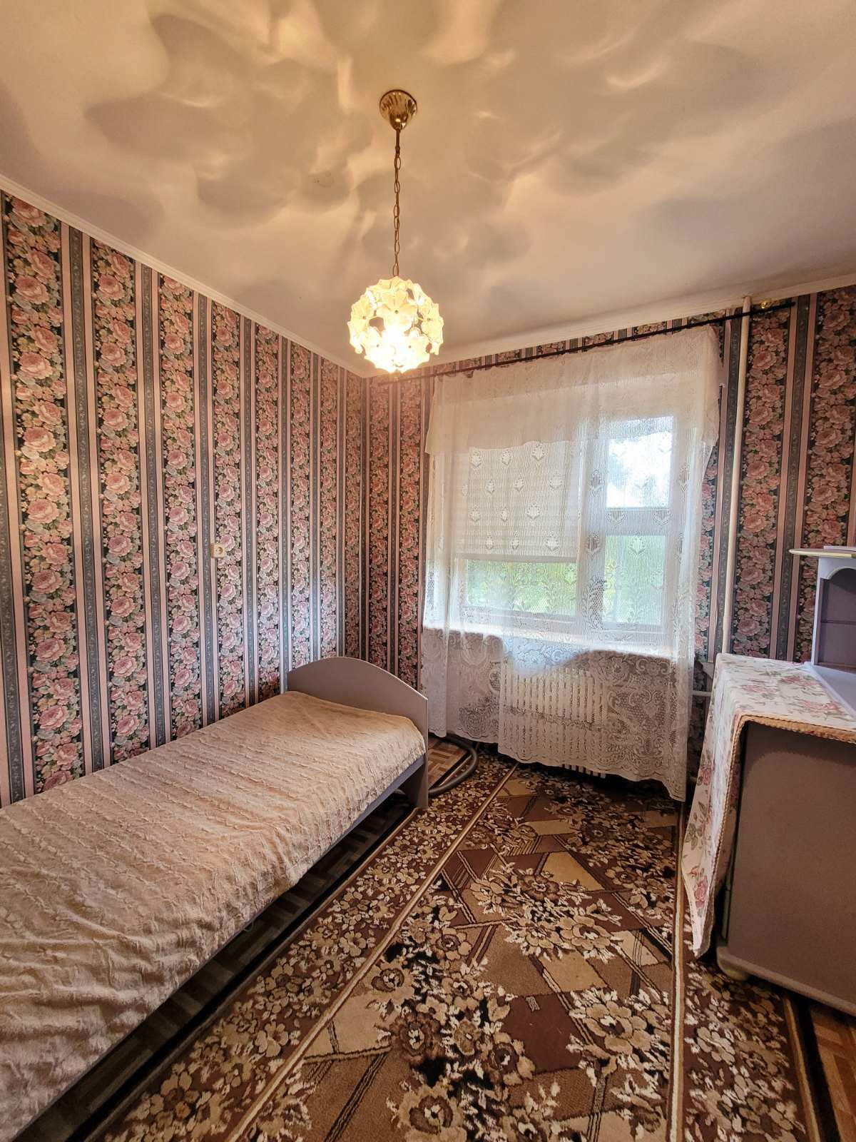 Оренда 2-кімнатної квартири 55 м², Любарського вул.