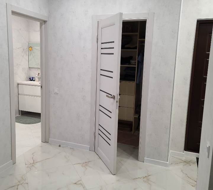 Продажа 1-комнатной квартиры 47 м², Академика Сахарова ул.