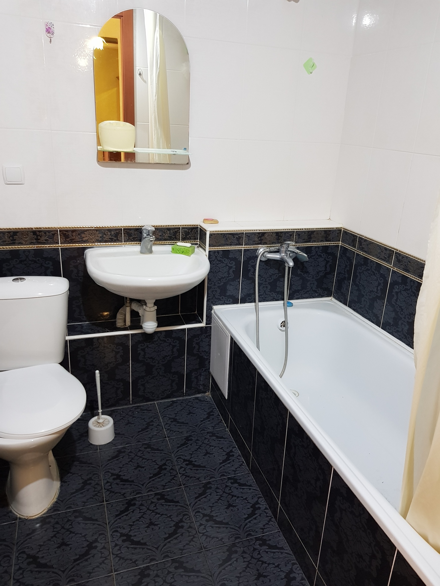 Аренда 1-комнатной квартиры 43 м², Григория Ващенко ул., 1