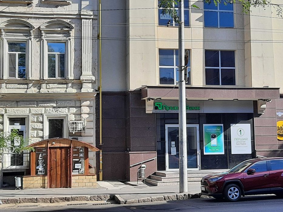 Оренда торговельного приміщення 135 м², Успенская вул.