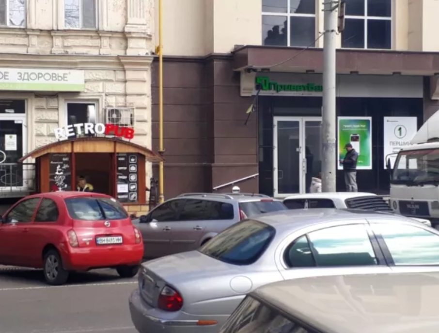 Оренда торговельного приміщення 135 м², Успенская вул.