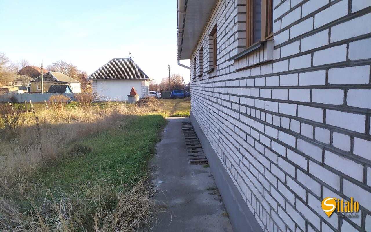 Продажа дома 180 м²