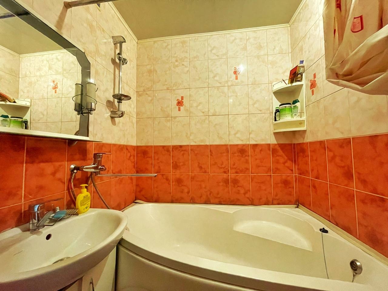 Аренда 2-комнатной квартиры 54 м², Александра Поля просп., 42