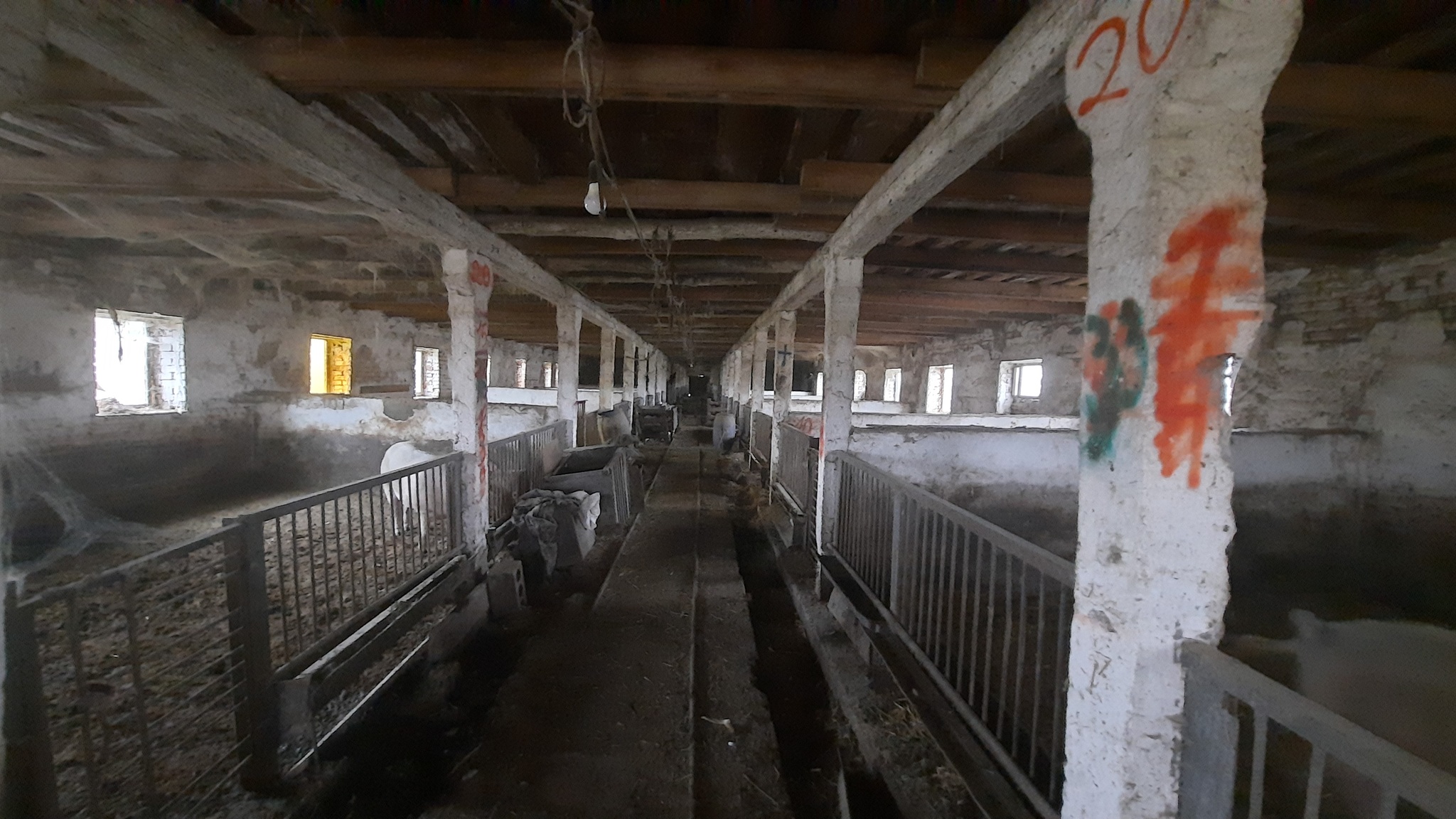 Продаж комерції 3000 м²