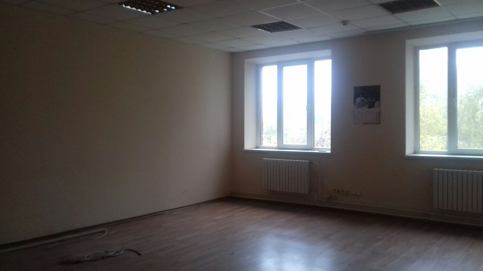 Продаж офісу 340 м², Дзержинского просп.