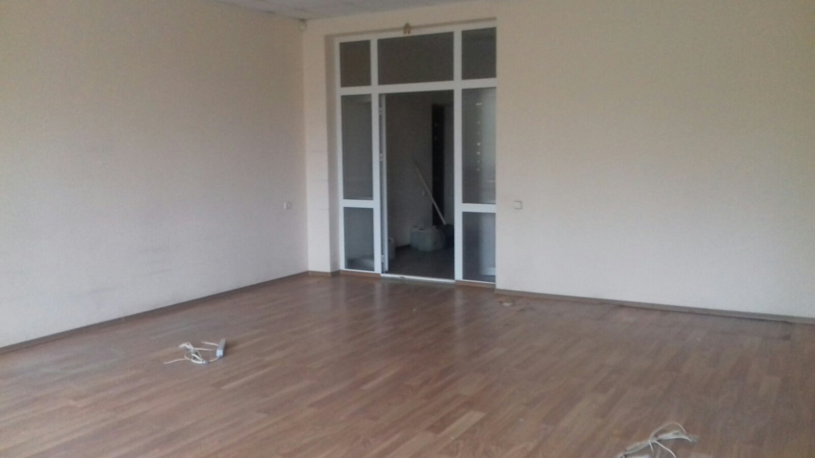 Продаж офісу 340 м², Дзержинского просп.