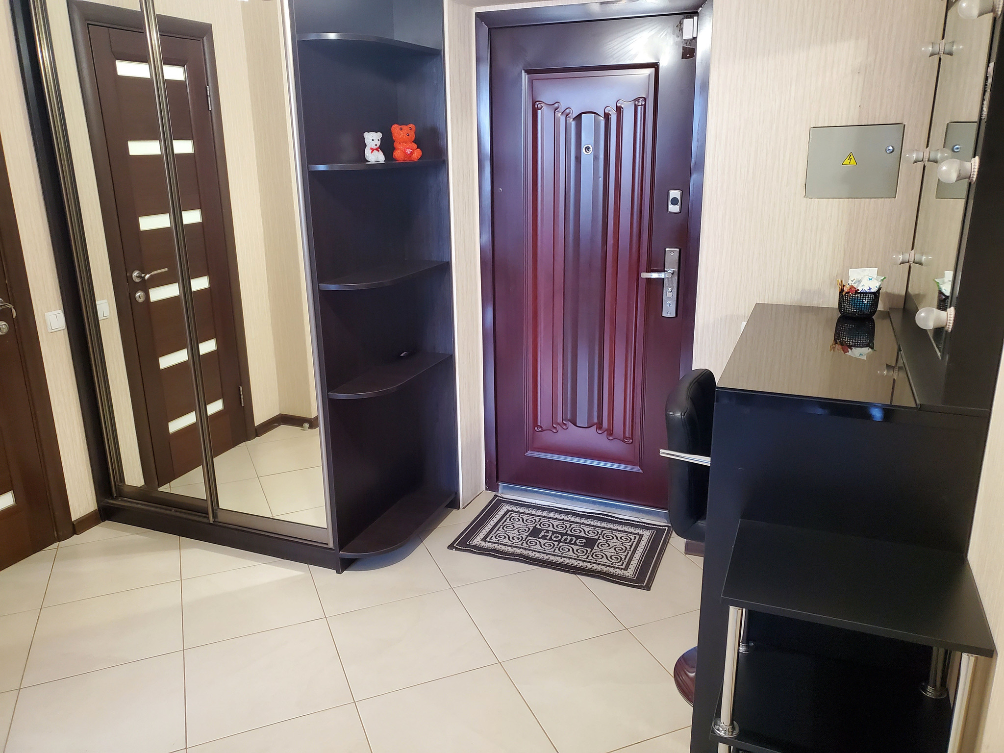 1-кімнатна квартира подобово 52 м², Симоненко вул., 2А