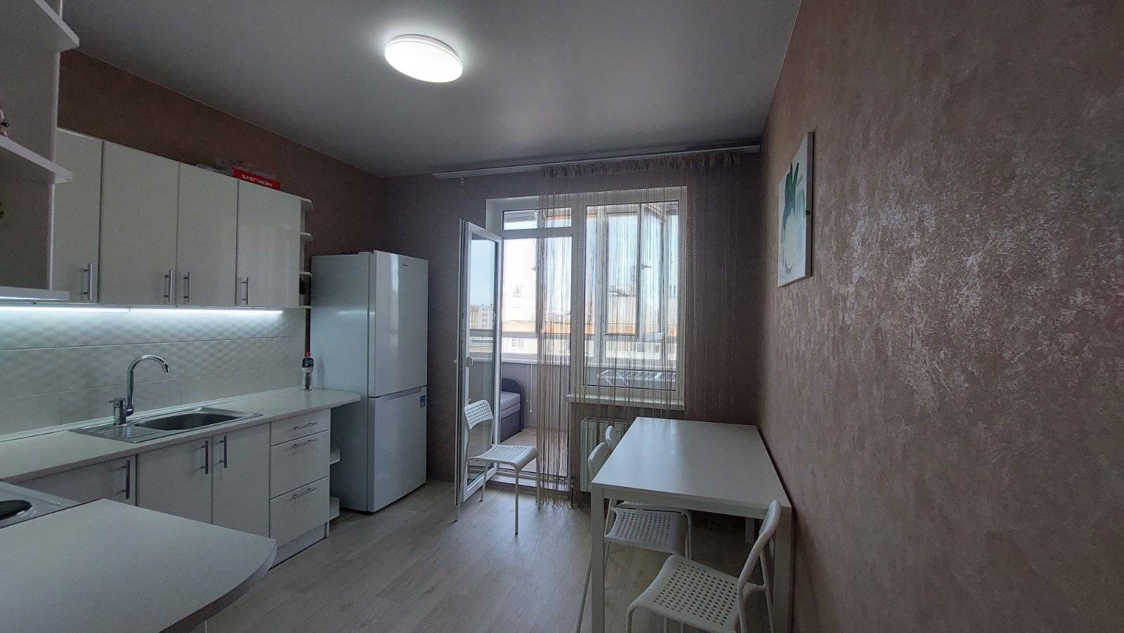 Продажа 1-комнатной квартиры 42 м², Массив Радужный ул.