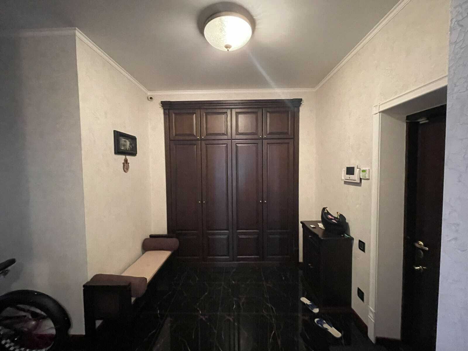 Оренда 3-кімнатної квартири 140 м², Мукачевський пров., 6
