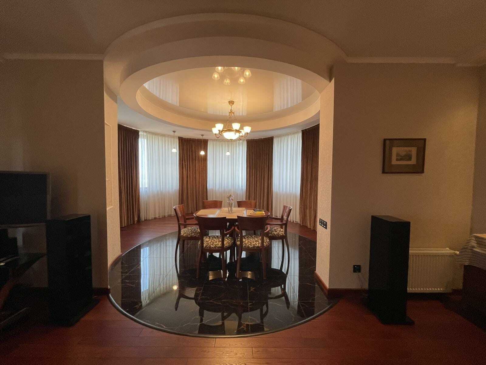 Аренда 3-комнатной квартиры 140 м², Мукачевский пер., 6