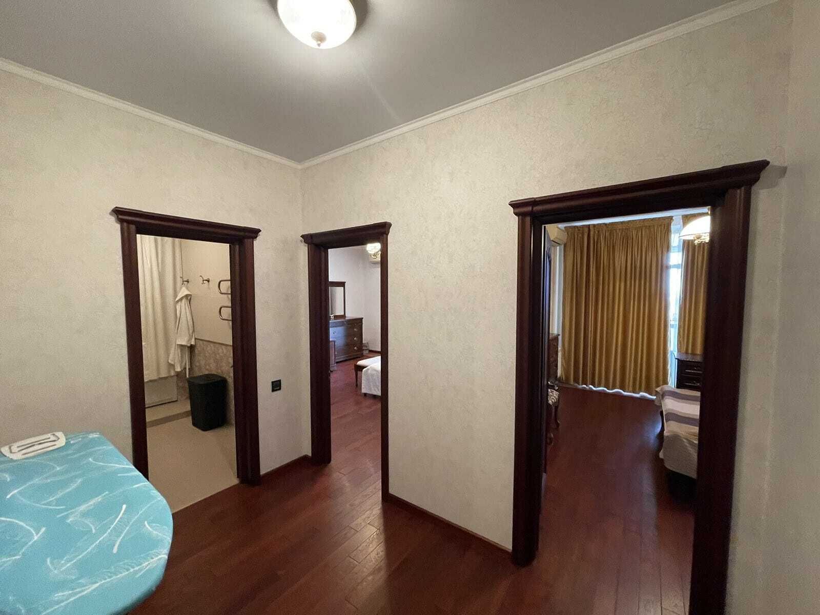 Аренда 3-комнатной квартиры 140 м², Мукачевский пер., 6