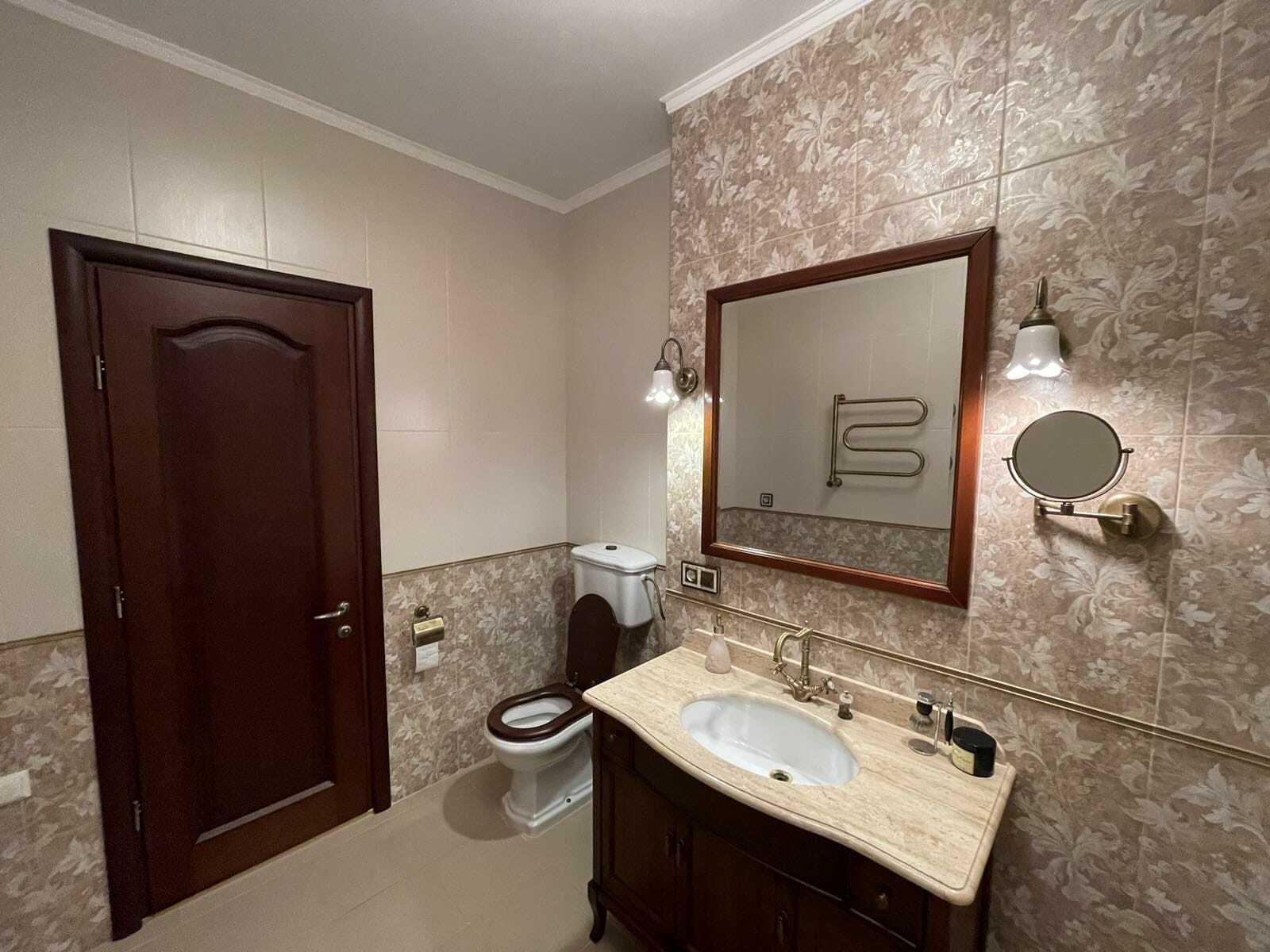 Аренда 3-комнатной квартиры 140 м², Мукачевский пер., 6