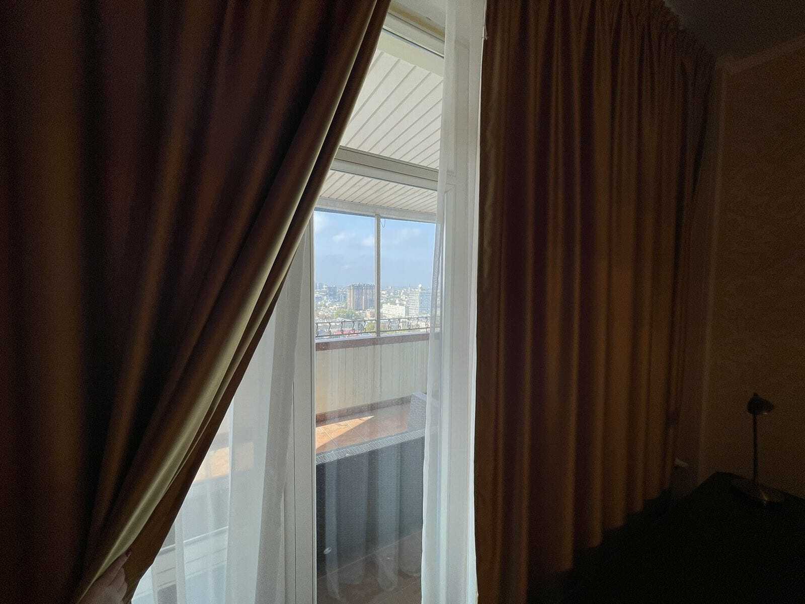 Аренда 3-комнатной квартиры 140 м², Мукачевский пер., 6