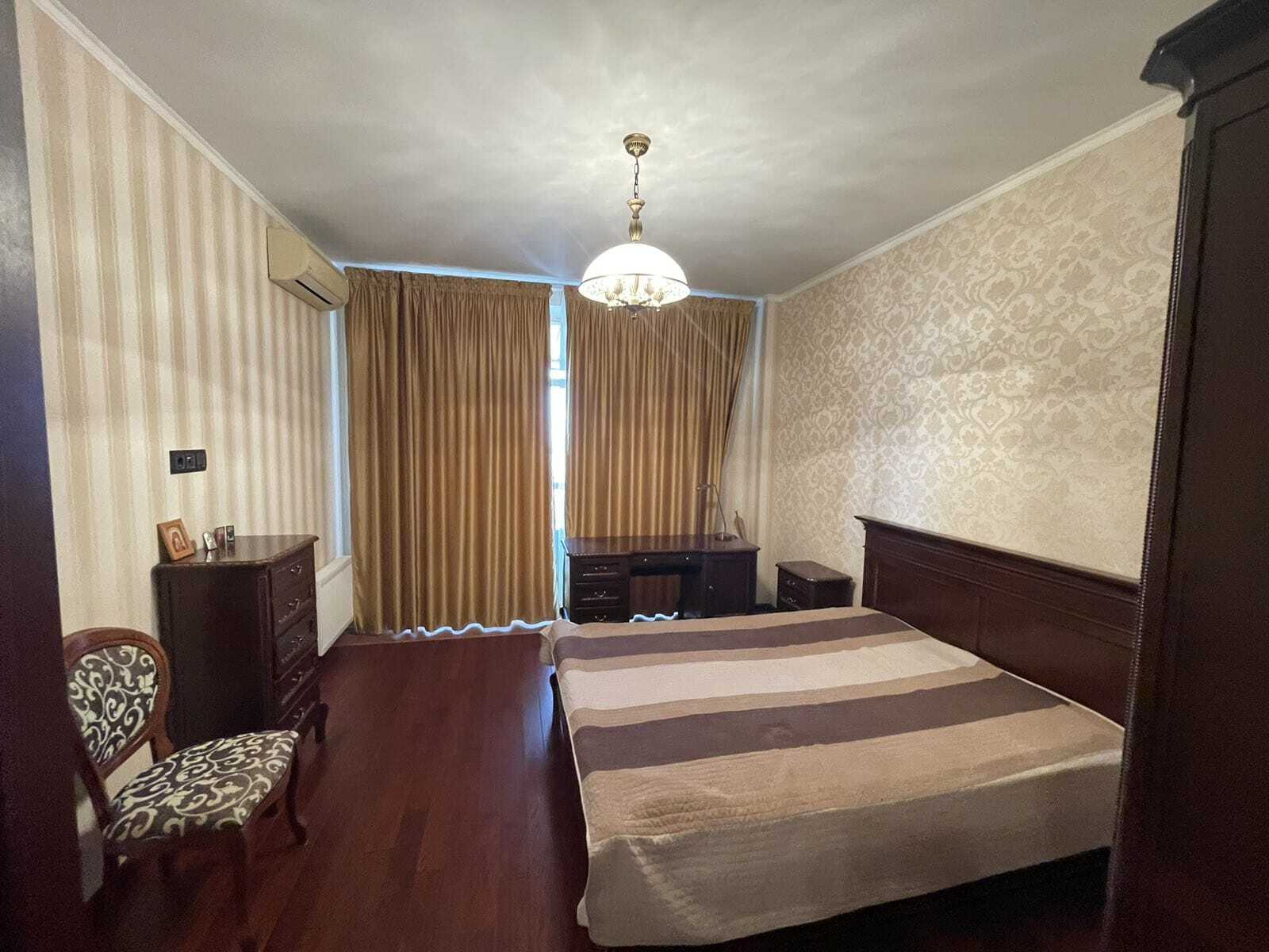 Аренда 3-комнатной квартиры 140 м², Мукачевский пер., 6