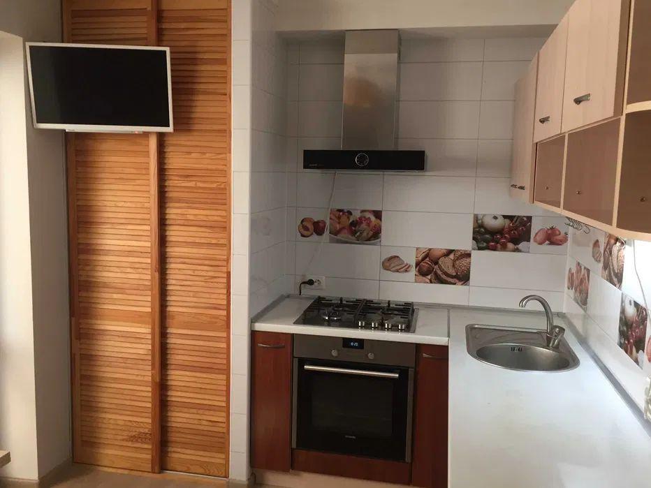 Продаж 2-кімнатної квартири 65 м², Європейська вул.