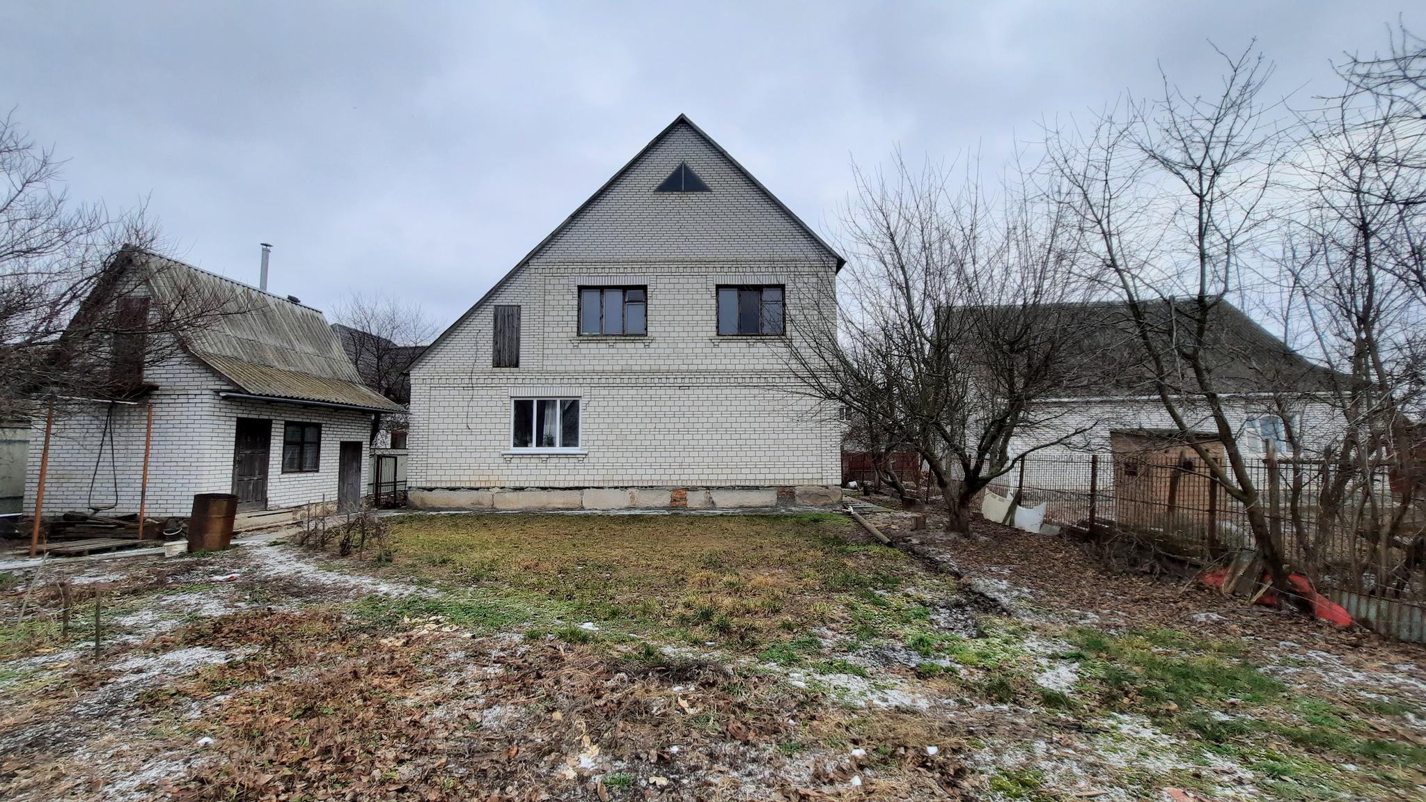 Продаж будинку 218 м², Південна вул.