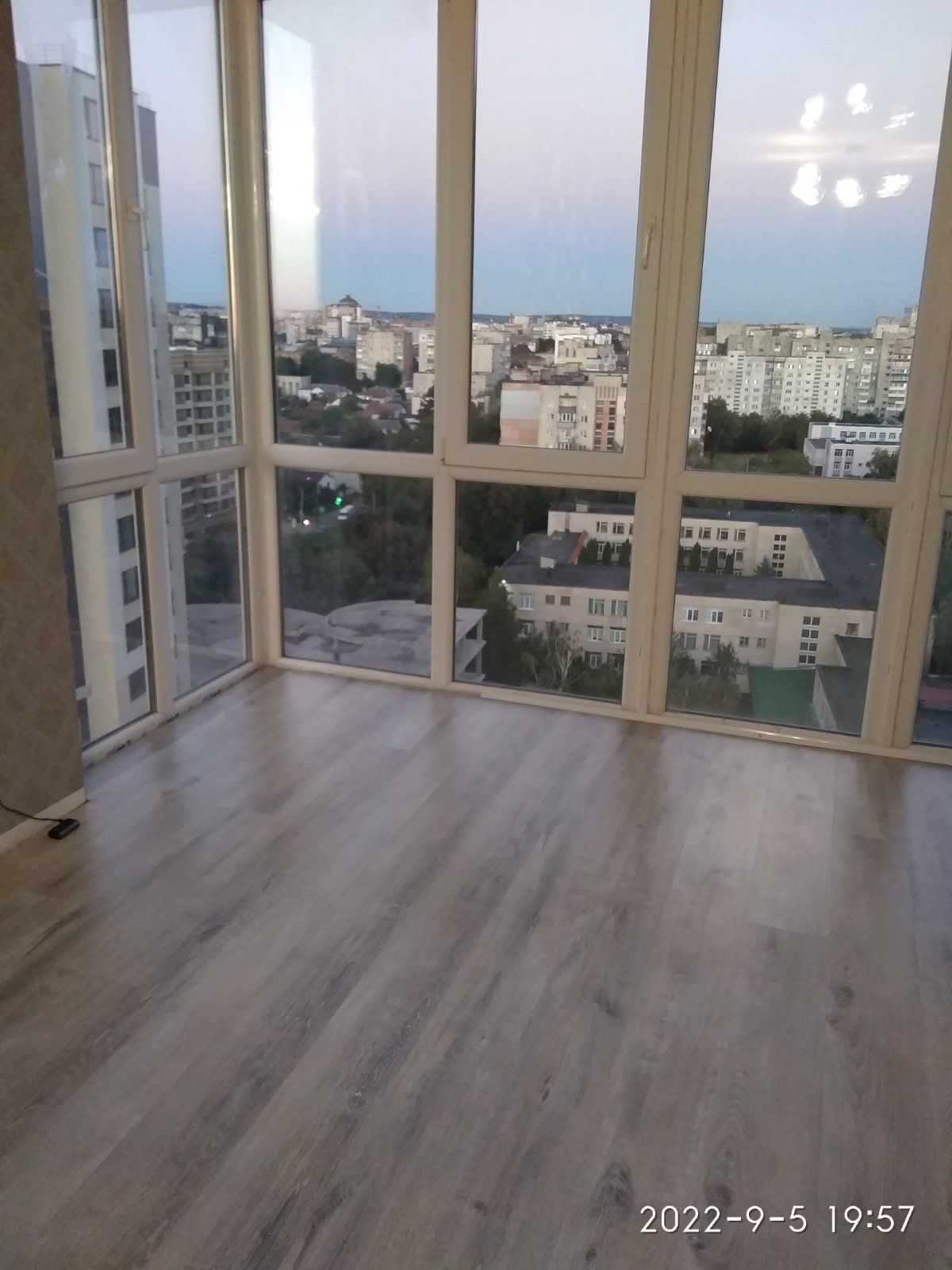 Продаж 2-кімнатної квартири 70 м², Шевченка вул.