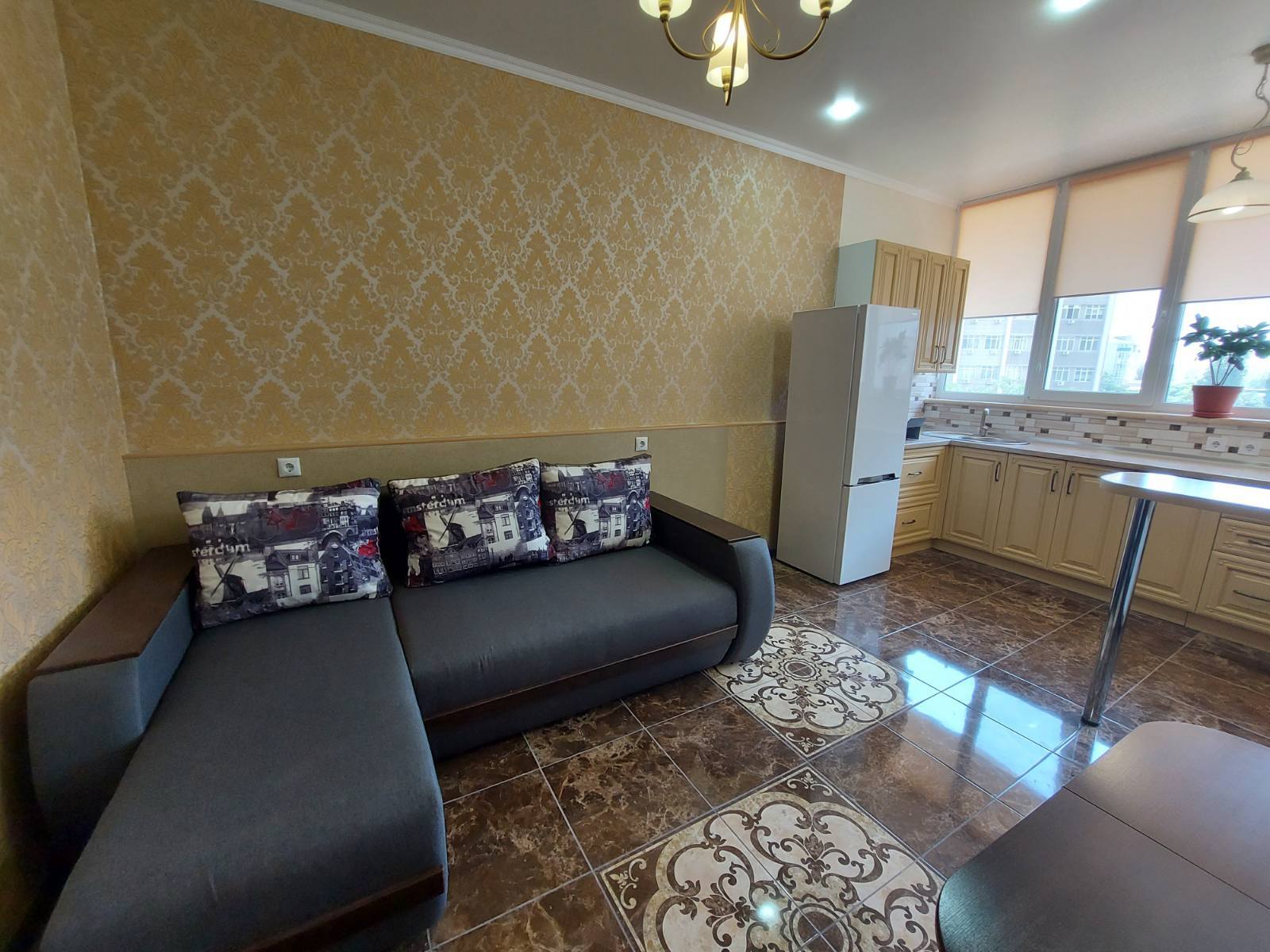 Оренда 1-кімнатної квартири 58 м², Академіка Корольова вул., 5/4