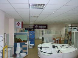 Продажа торгового помещения 1400 м², Крвснооктябрьская 1