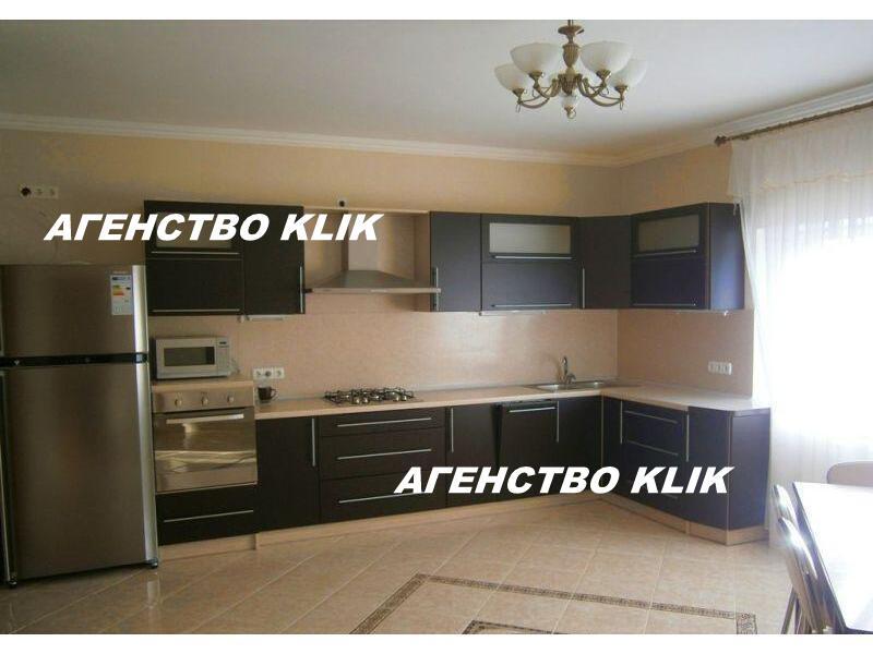 Оренда будинку 220 м²