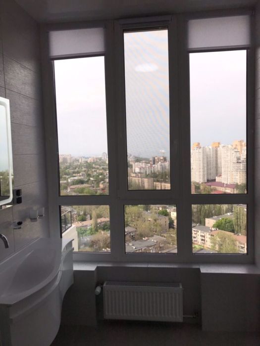 Оренда 3-кімнатної квартири 210 м², Шевченко просп., 33