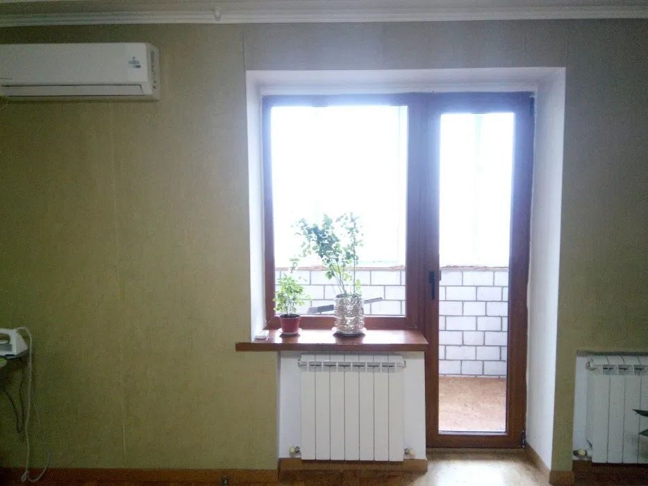 Продажа 2-комнатной квартиры 68 м², Бажова ул.