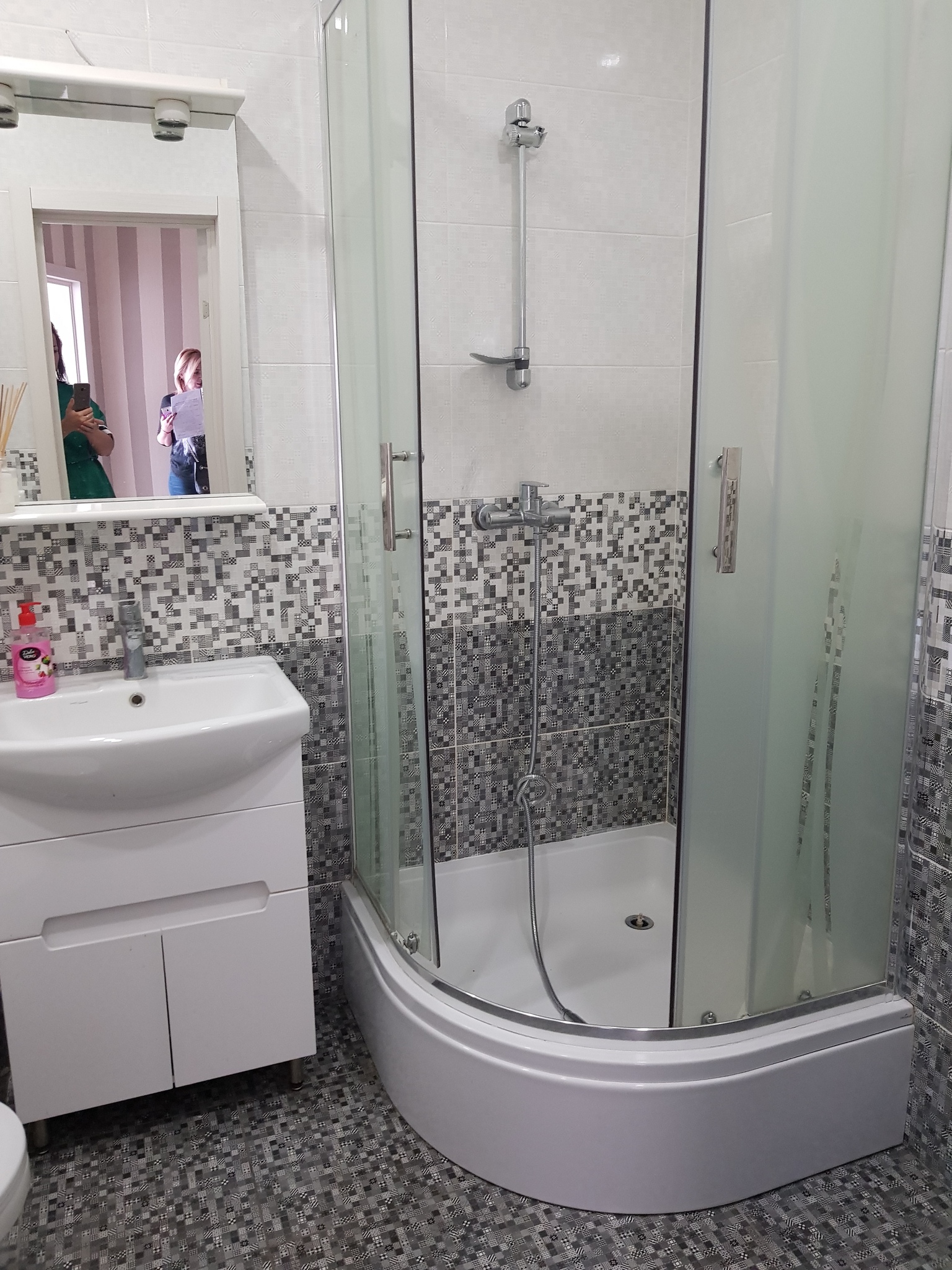 Аренда 1-комнатной квартиры 50 м², Маршала Малиновского ул., 4В