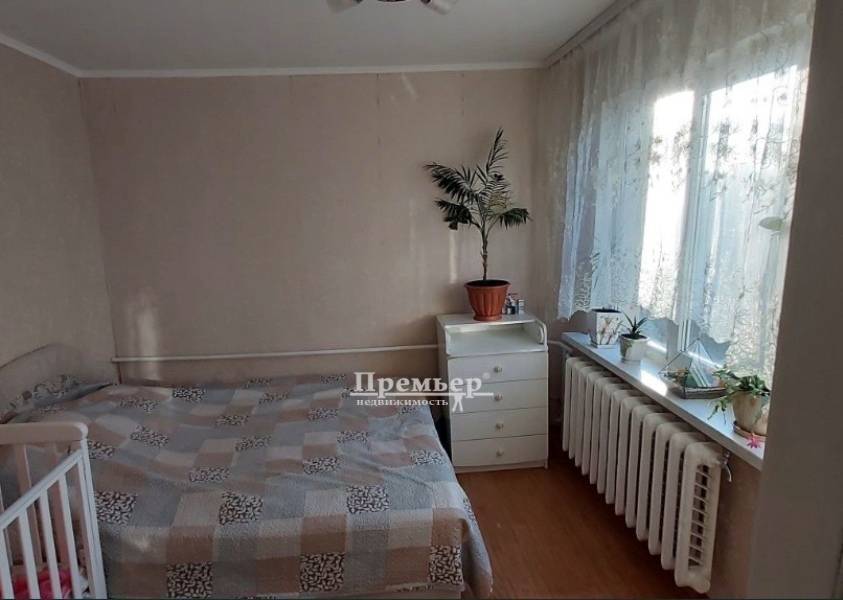 Продажа 3-комнатной квартиры 48 м², Варненская ул.