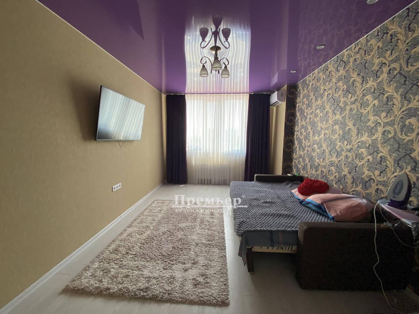 Продаж 2-кімнатної квартири 59 м², 1-го Травня вул.
