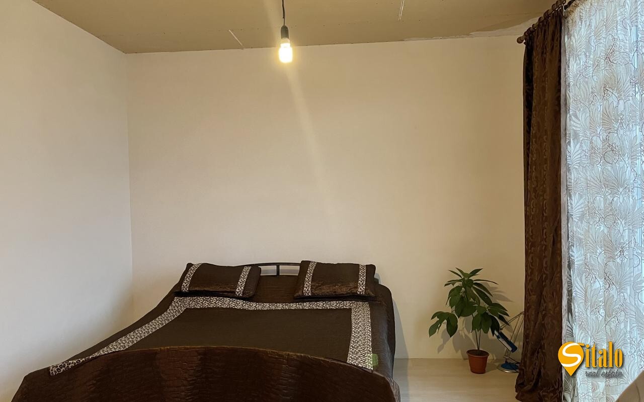Продажа дома 150 м², 1-я Озерная ул.