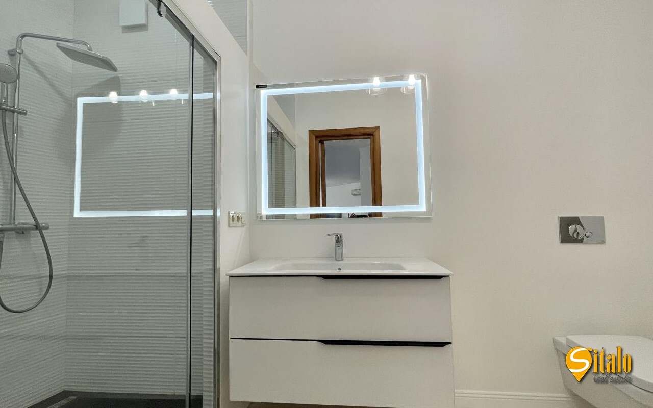 Оренда будинку 400 м², Звіринецька вул.