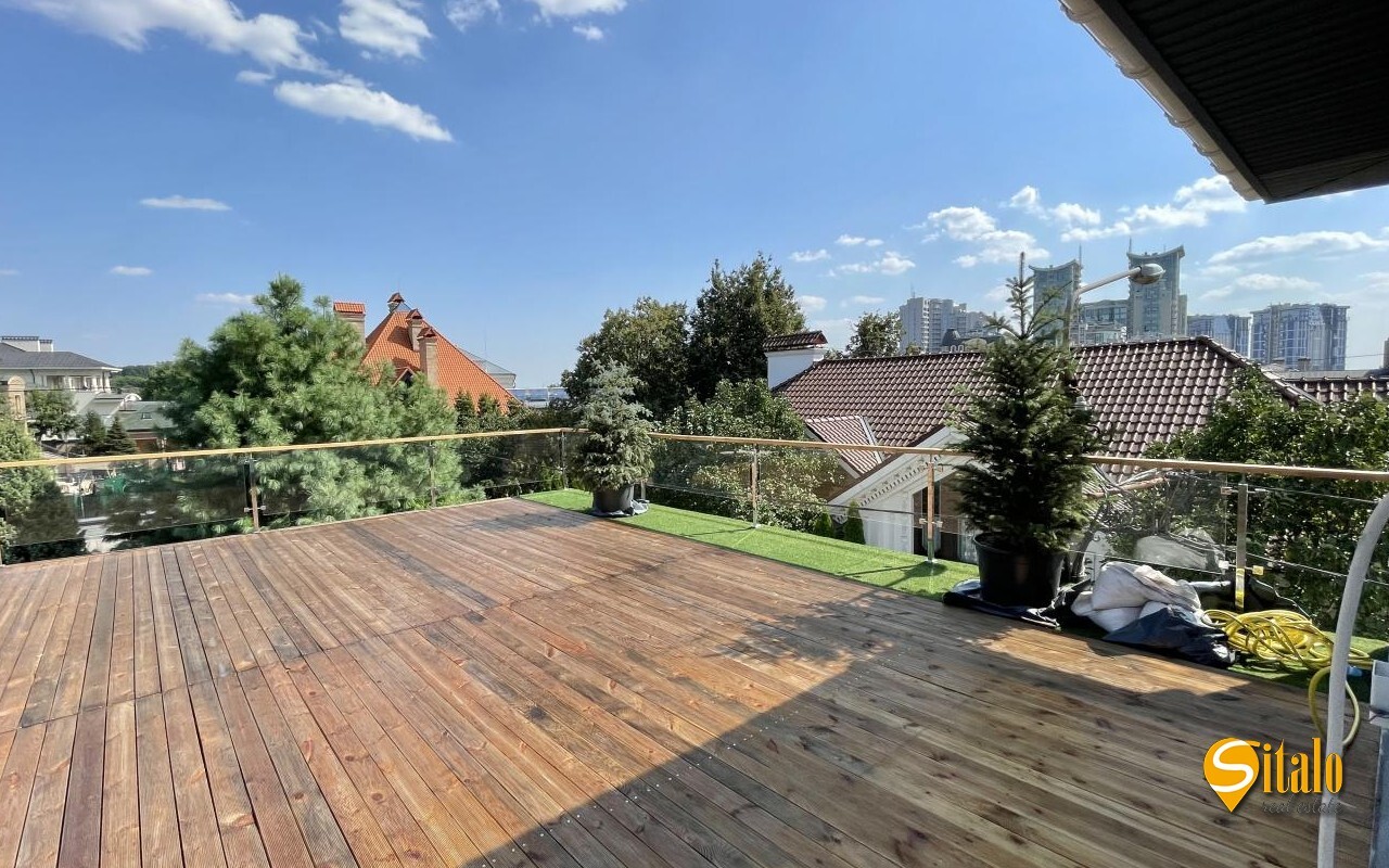 Оренда будинку 400 м², Звіринецька вул.