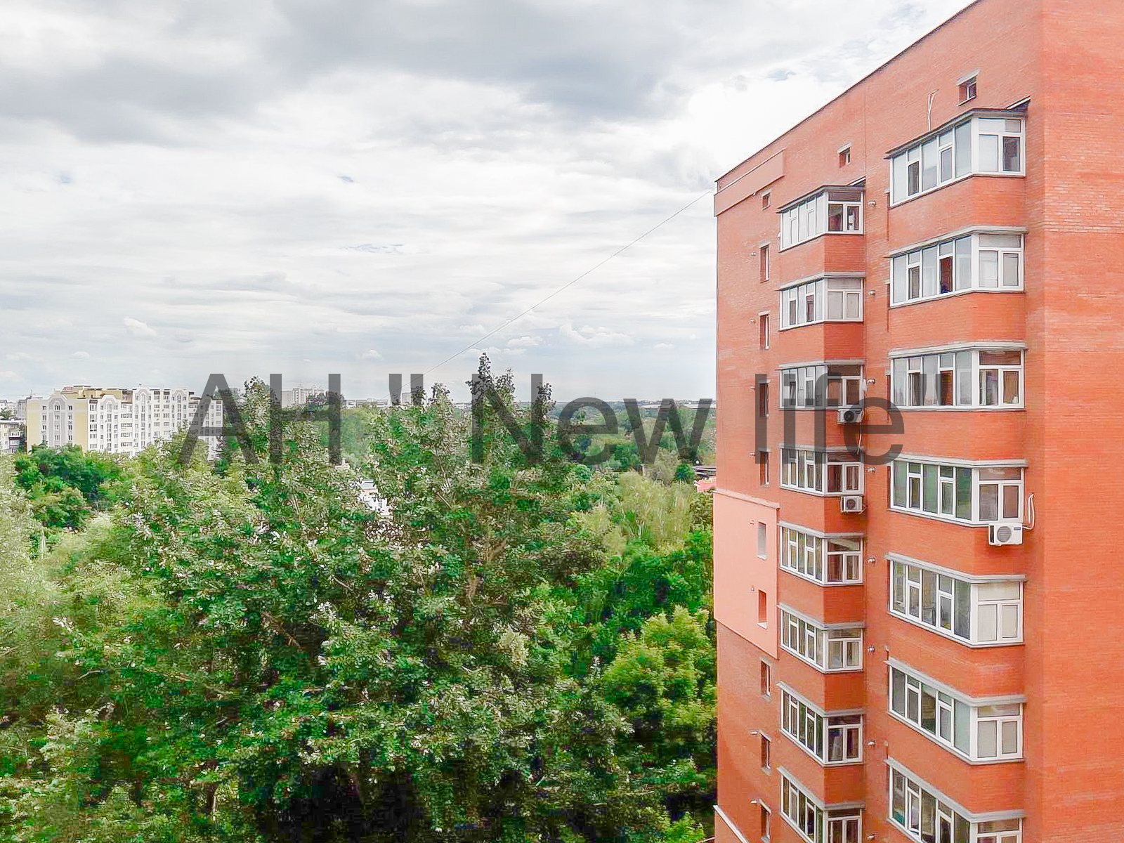 Продажа 1-комнатной квартиры 40 м², Новоместинская ул.