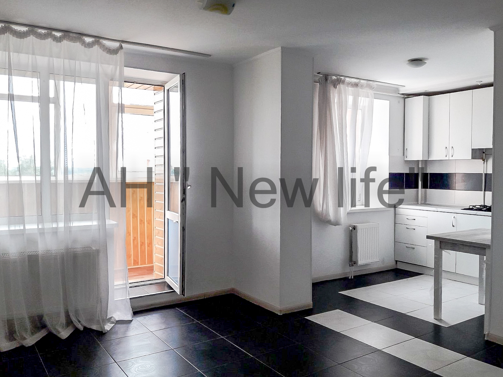 Продажа 1-комнатной квартиры 40 м², Новоместинская ул.