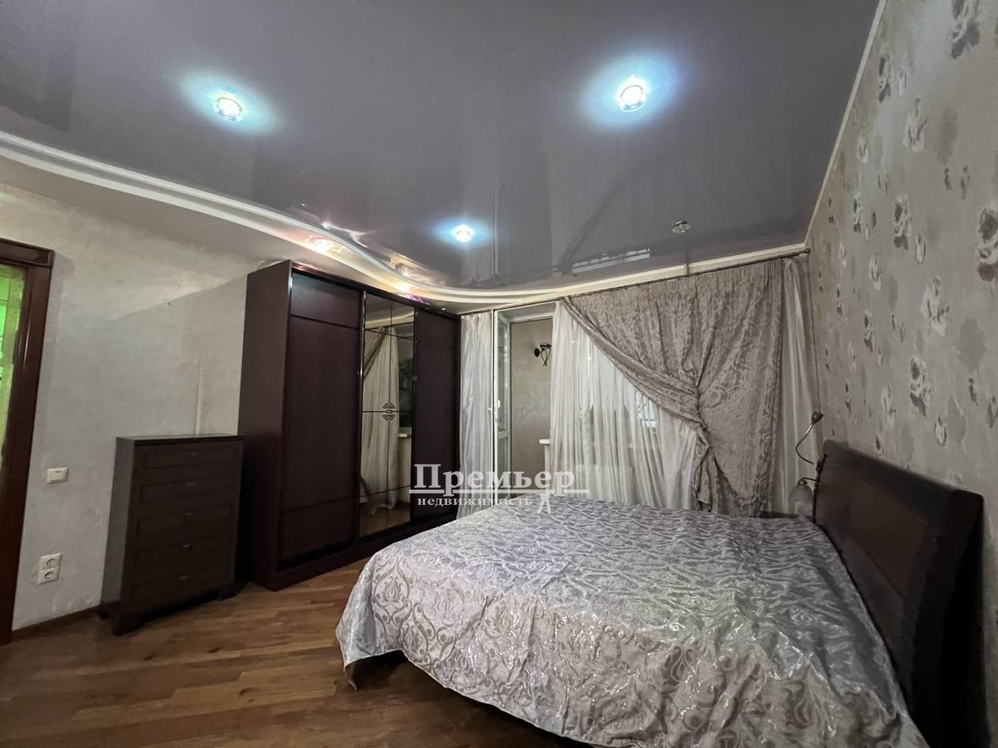 Продаж 2-кімнатної квартири 85 м², Костанді вул.
