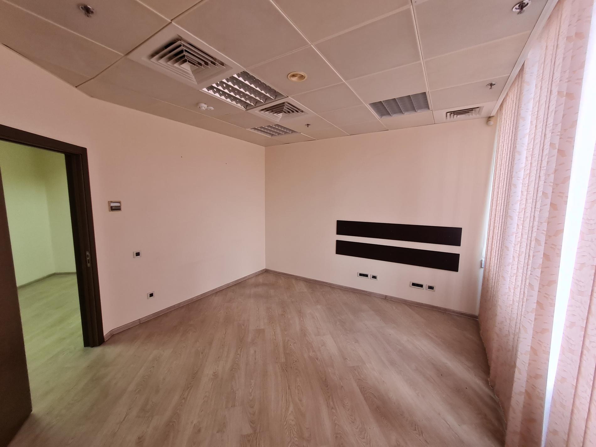 Оренда офісу 141 м², Тараса Шевченка бул., 33Б