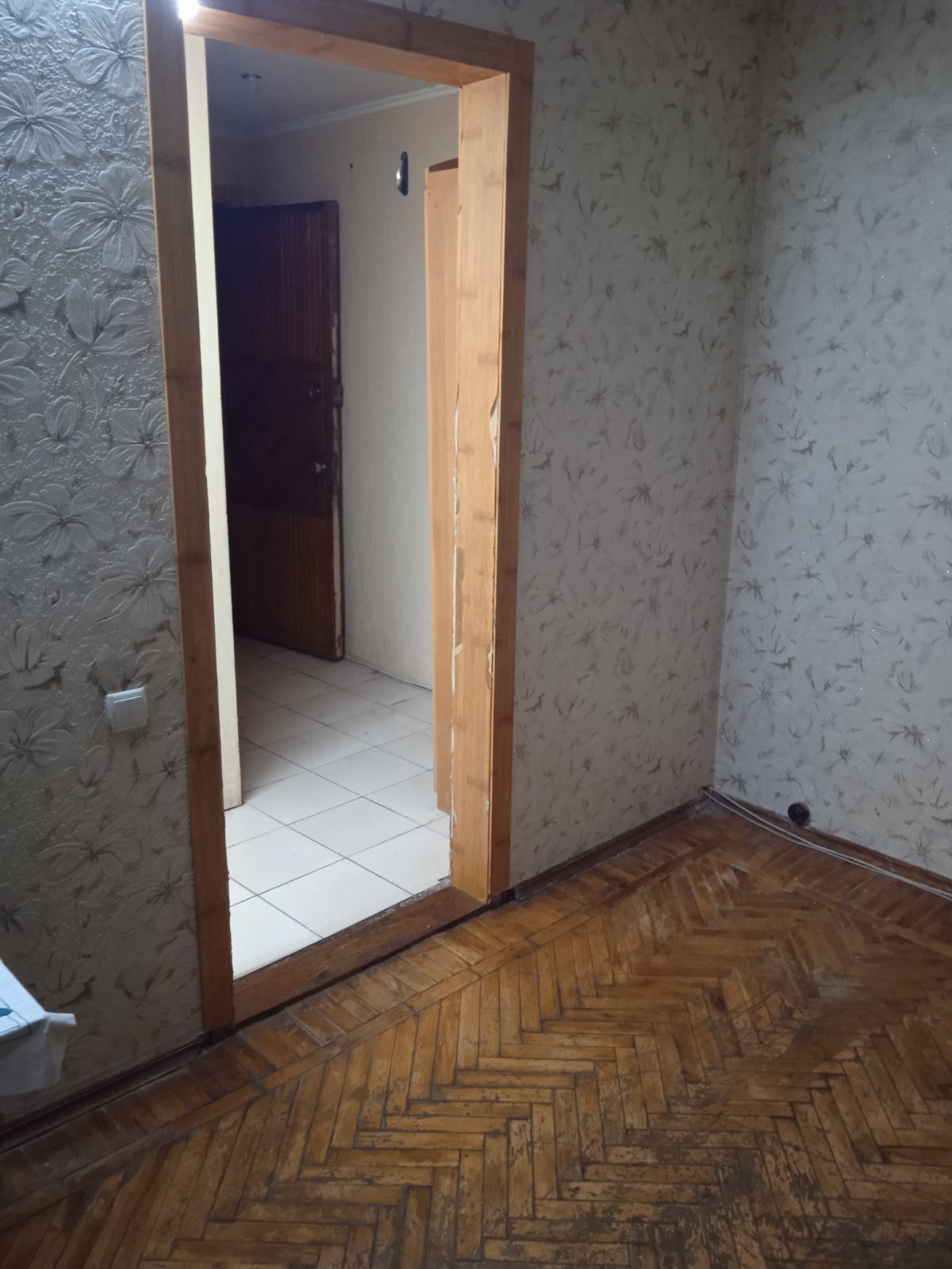 Продаж 3-кімнатної квартири 50 м², Воронезька вул.