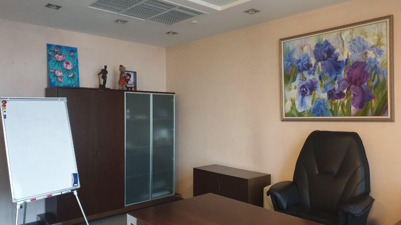 Оренда офісу 150 м², Саксаганського вул., 120